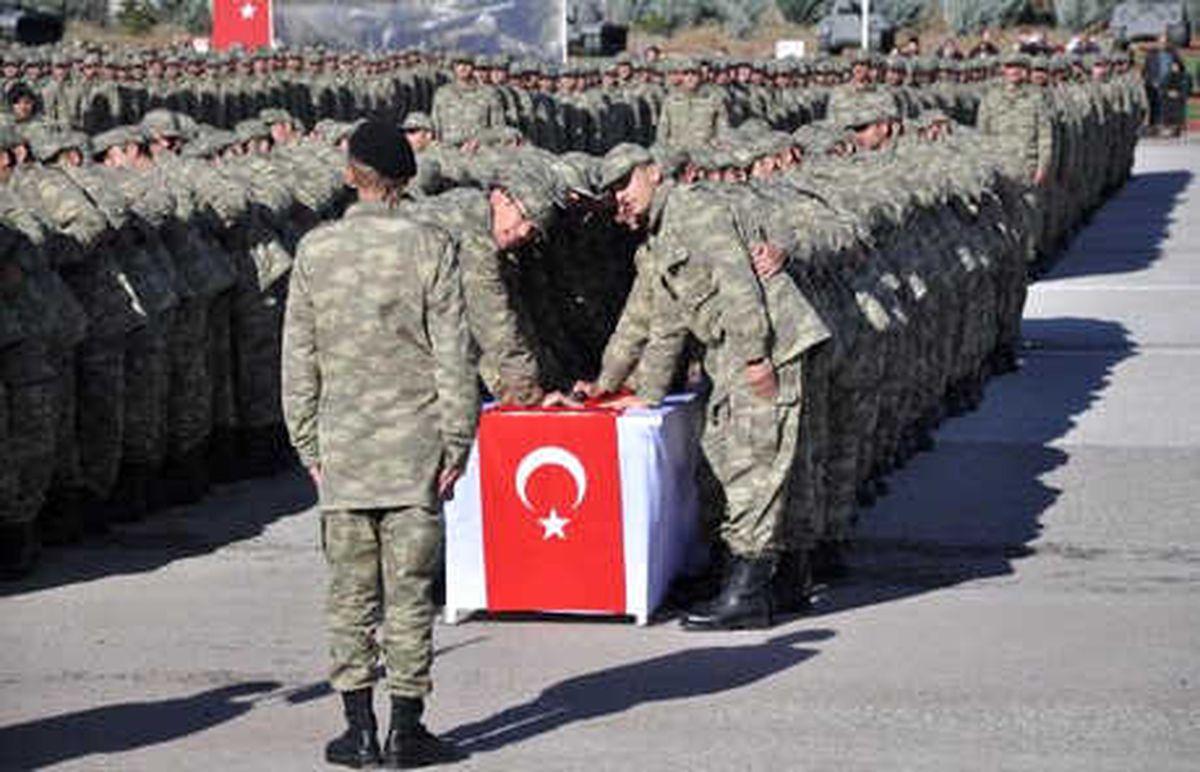 Ankara\'da Bedeli Askerlik Yapanlar Yemin Edip, Terhis Oldu