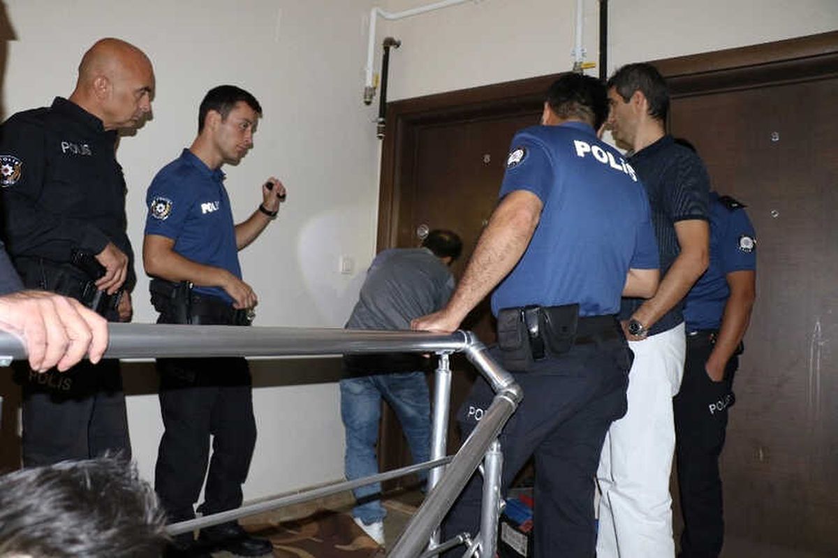 Arkadaşlarının Ulaşamadığı Vatandaş İçin Polis ve Sağlık Ekipleri Seferber Oldu