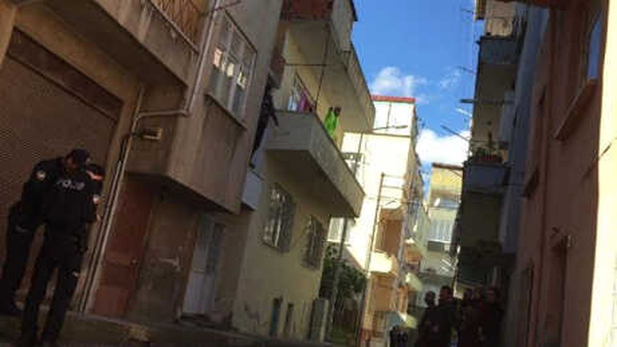 Çocuğunu Göremeyen Baba İntihara Kalkıştı