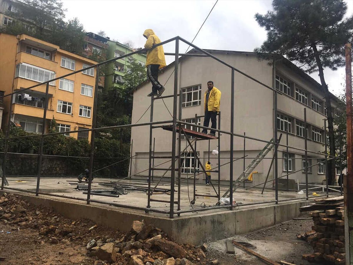 Dereli\'ye Tanap\'dan Semt Sahası