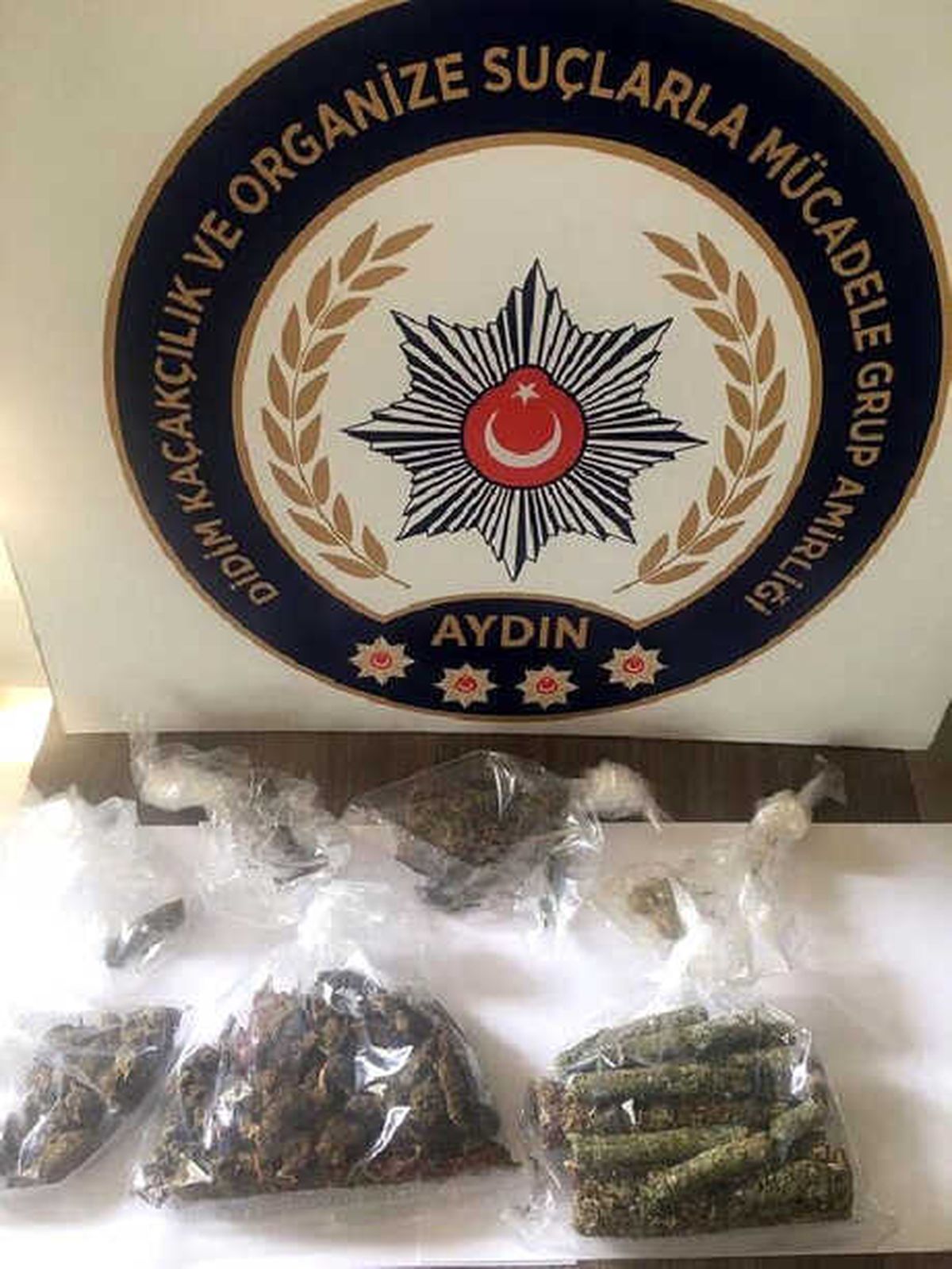 Didim\'de Uyuşturucu Satışına 2 Gözaltı