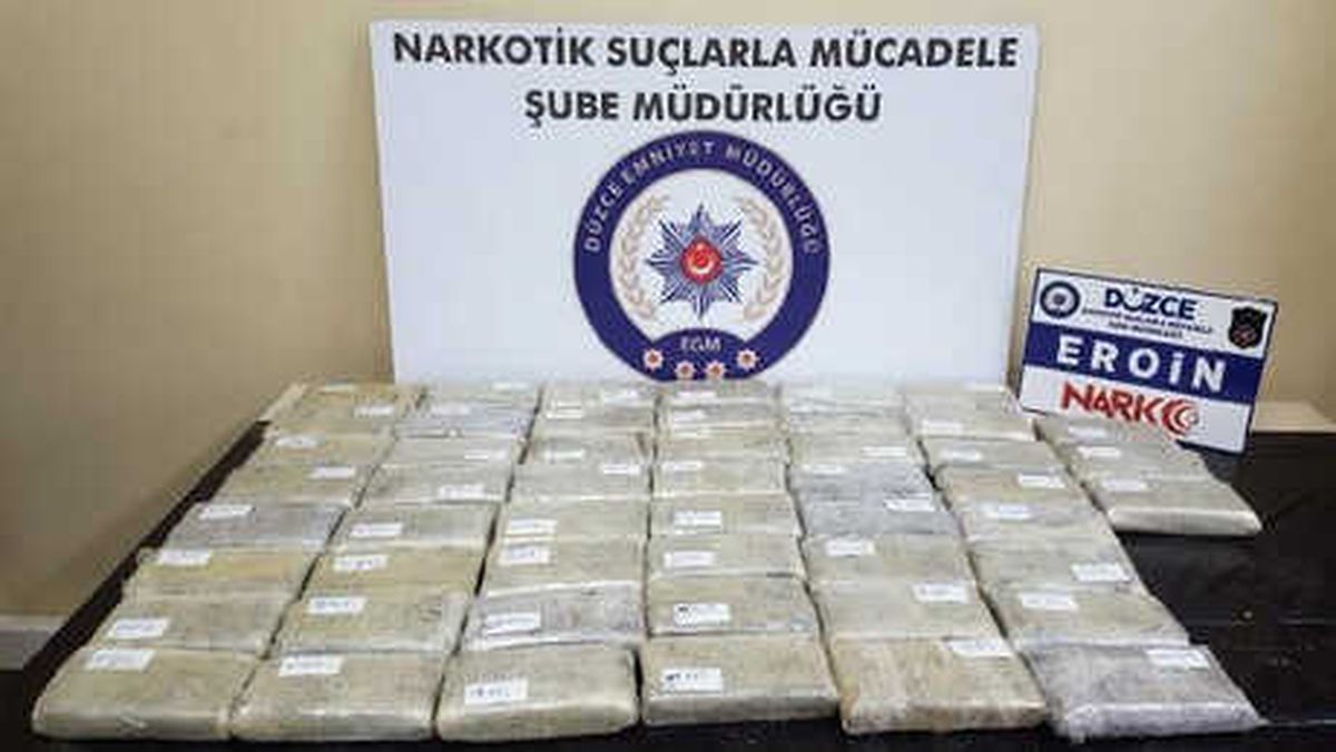 Düzce ve Van\'da 114 Kilo Eroin Ele Geçirildi
