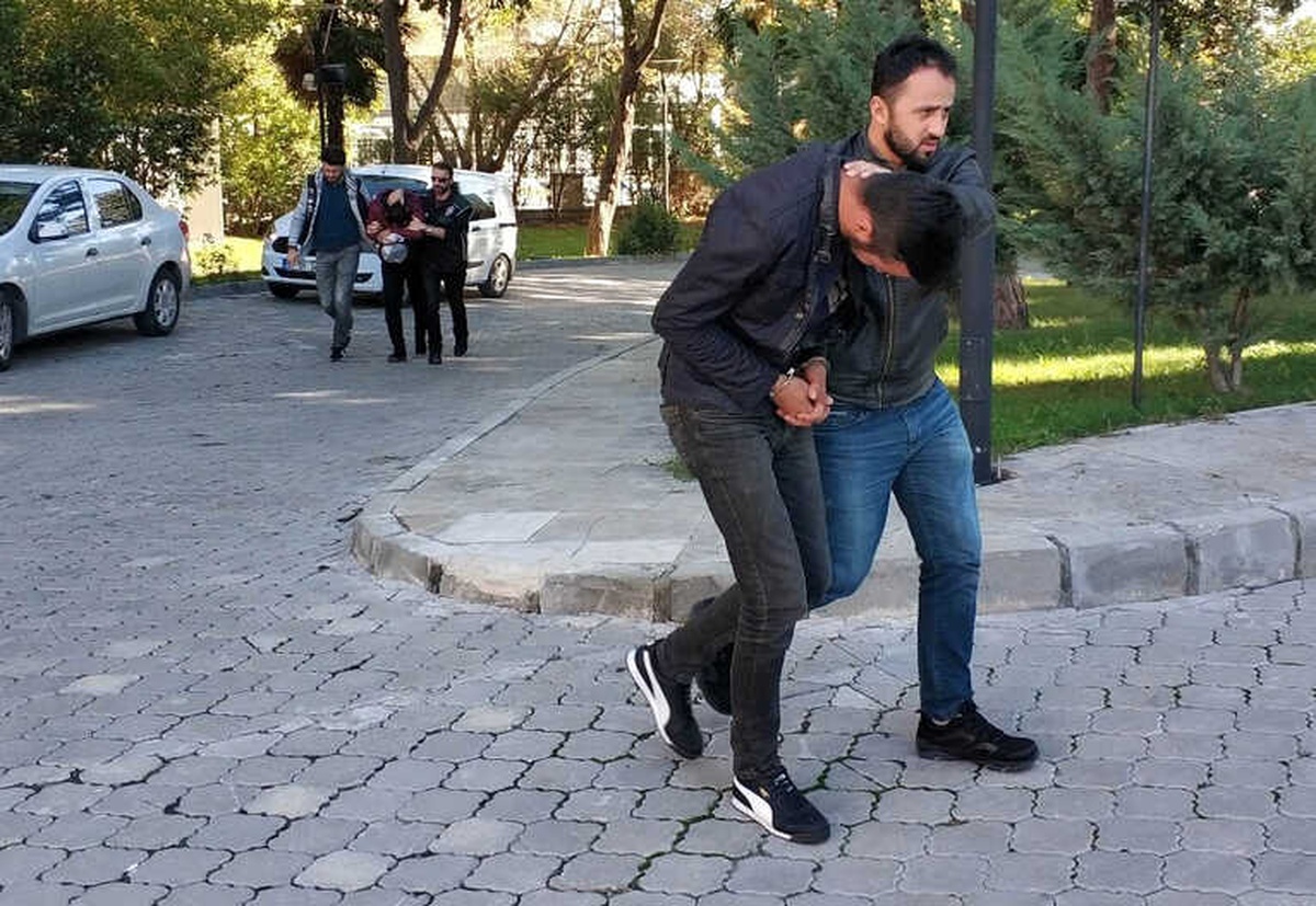Kargoda Uyuşturucu Haplar Ele Geçti: 3 Gözaltı