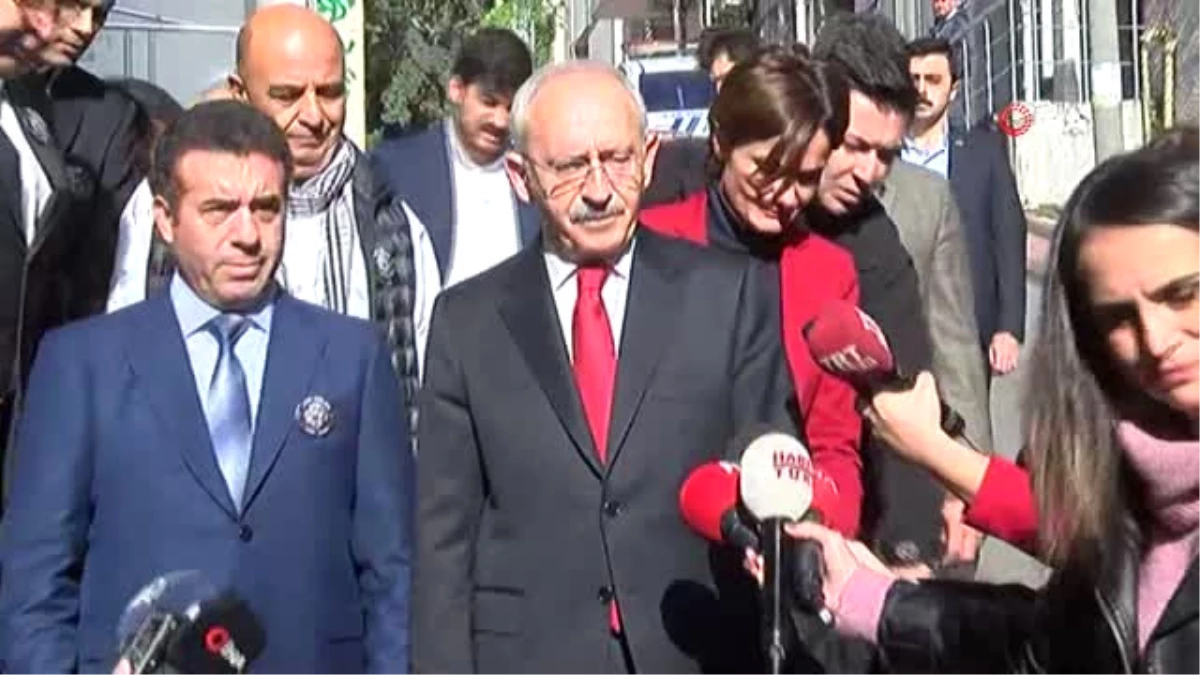 Kemal Kılıçdaroğlu\'ndan Ara Güler\'in Ailesine Taziye Ziyareti