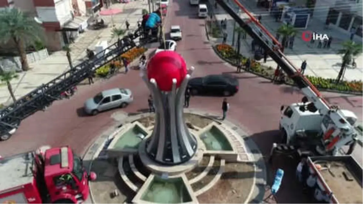 Kızılelma Anıtı Salihli\'ye Çok Yakıştı