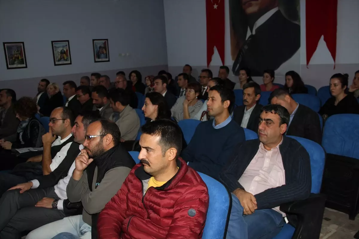 Malkara\'da "İlkokullar Yetiştirme Programı" Semineri