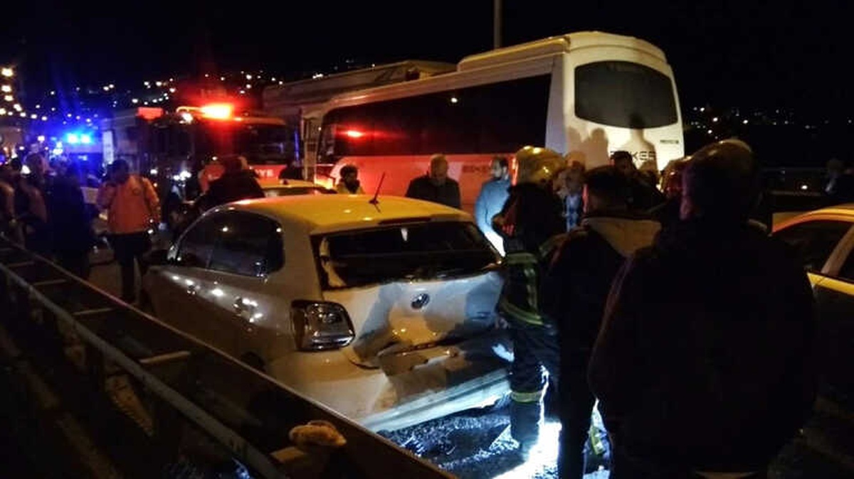 Tem Otoyolunda Zincirleme Trafik Kazası: 14 Yaralı