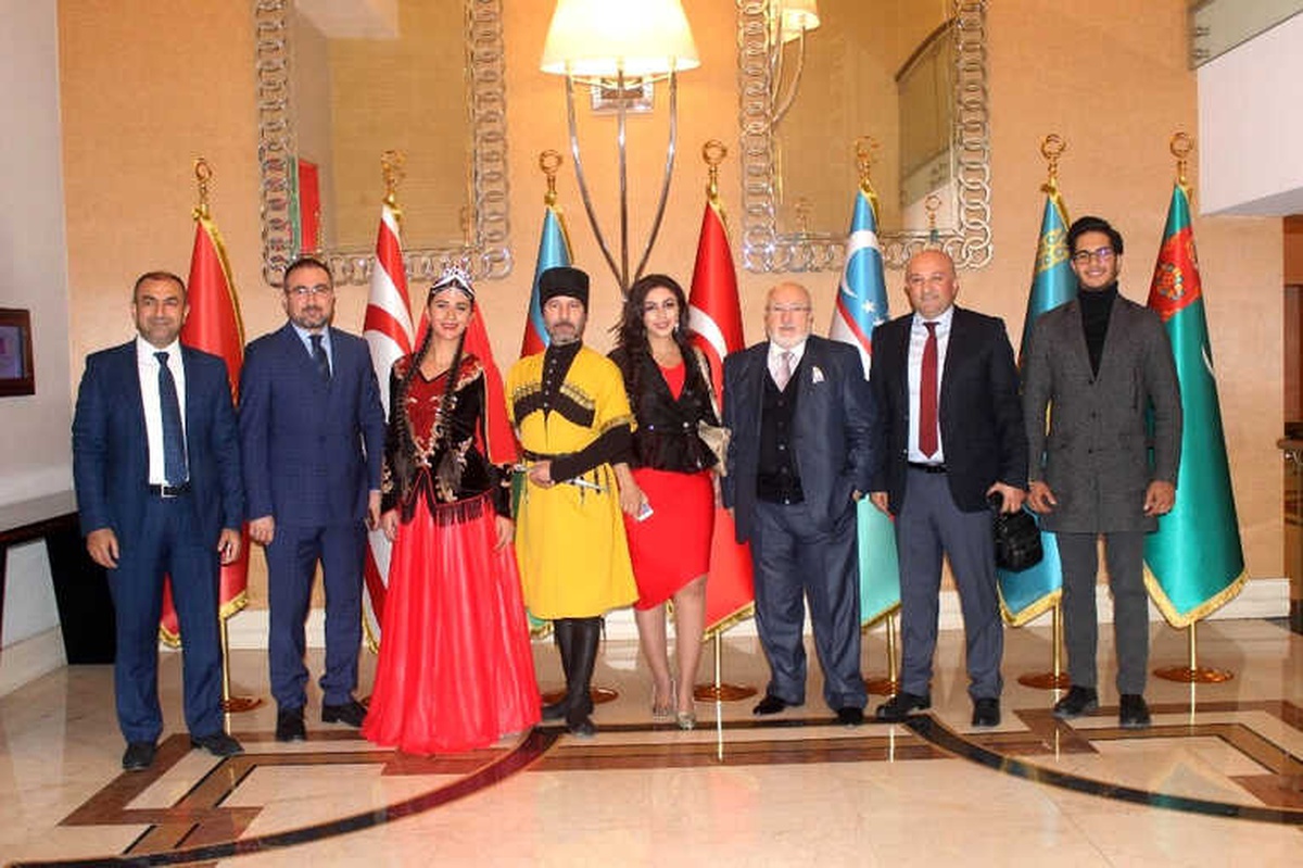 Türkiye ve Azerbaycan\'ın Kuruluşları Sanat Şöleniyle Kutlandı