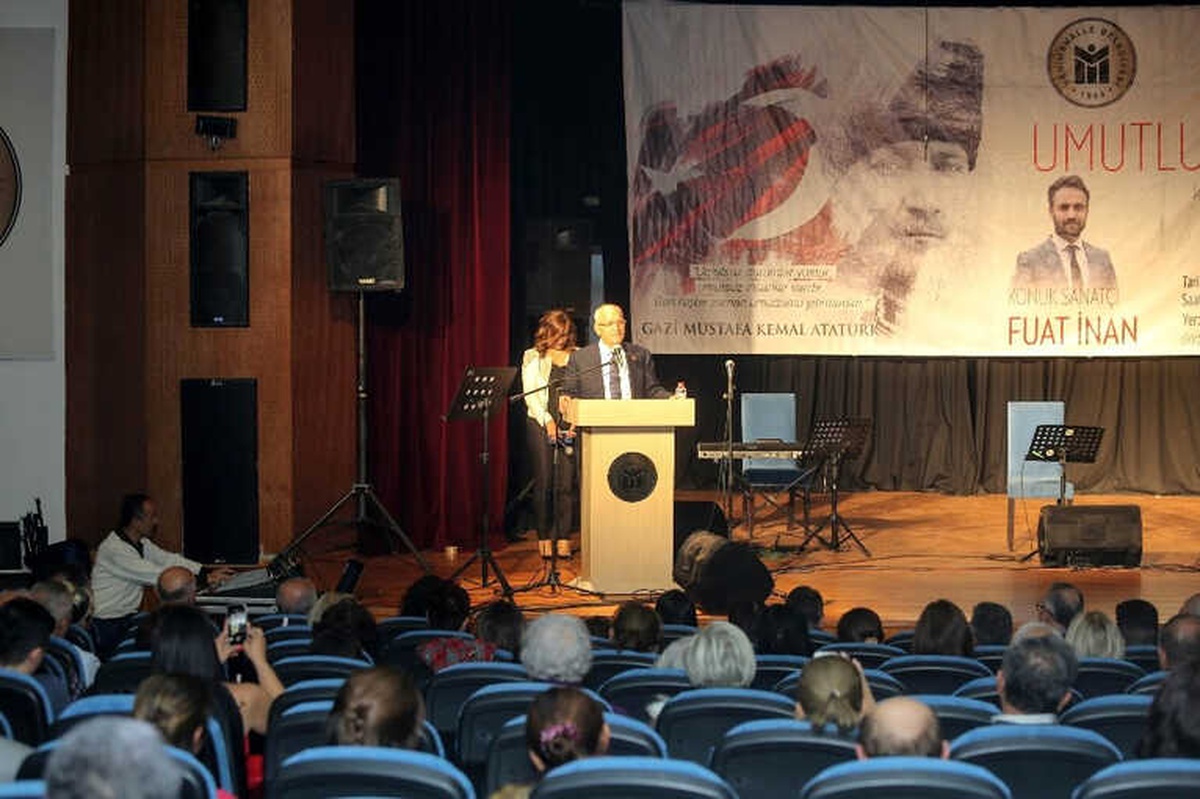 Yenimahalle\'de "Atatürk\'ün İzinde Umutluyuz" Konseri