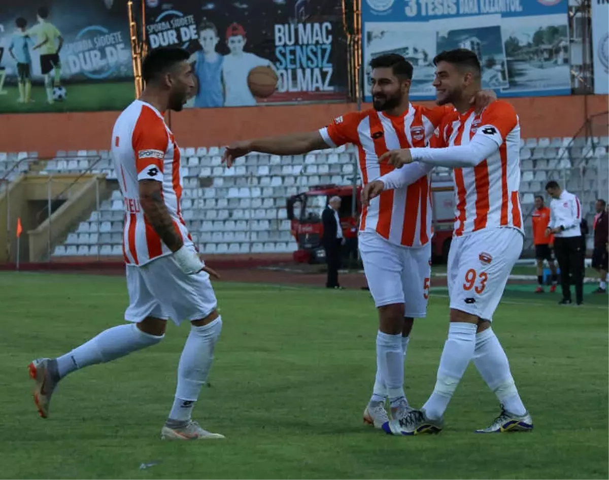 Adanaspor Karabük\'ü 4 Golle Geçti