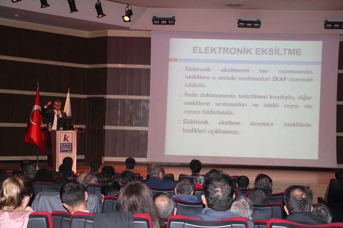 Atatürk Üniversitesinde "E-ihale Eğitimi"