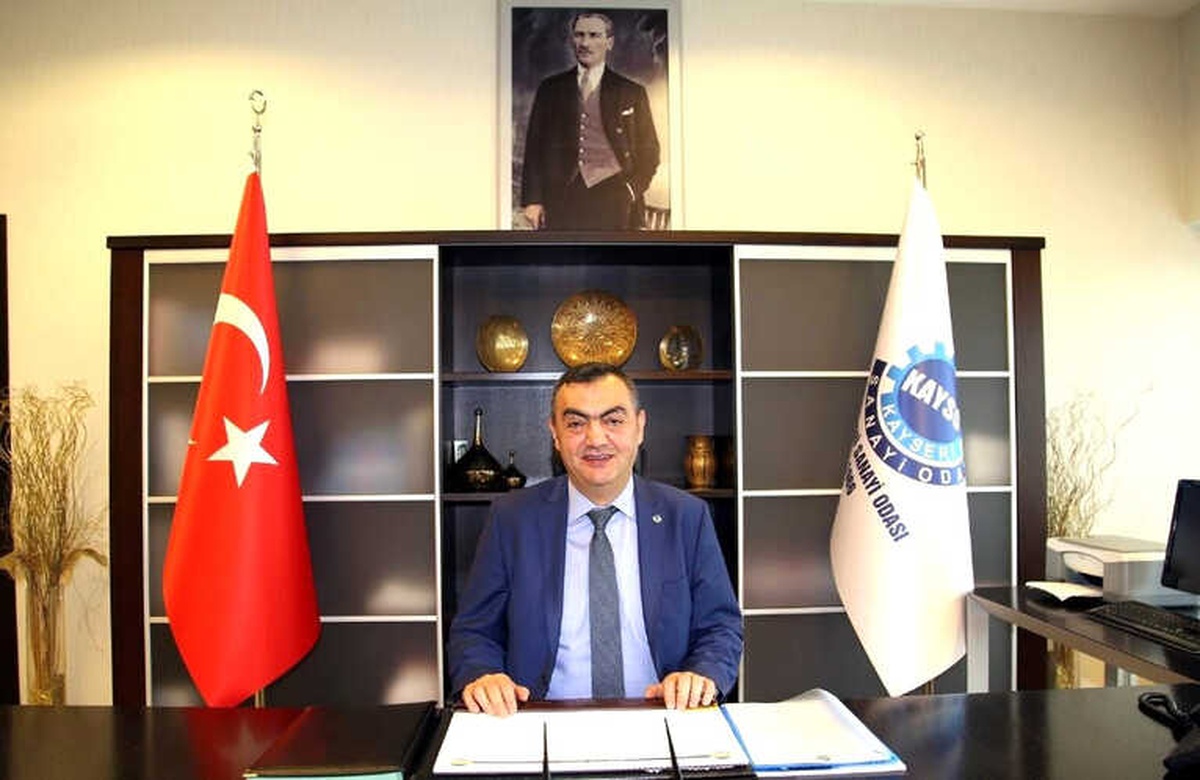 Başkan Büyüksimitçi: "Cumhuriyetimizin 95. Yılı Kutlu Olsun"