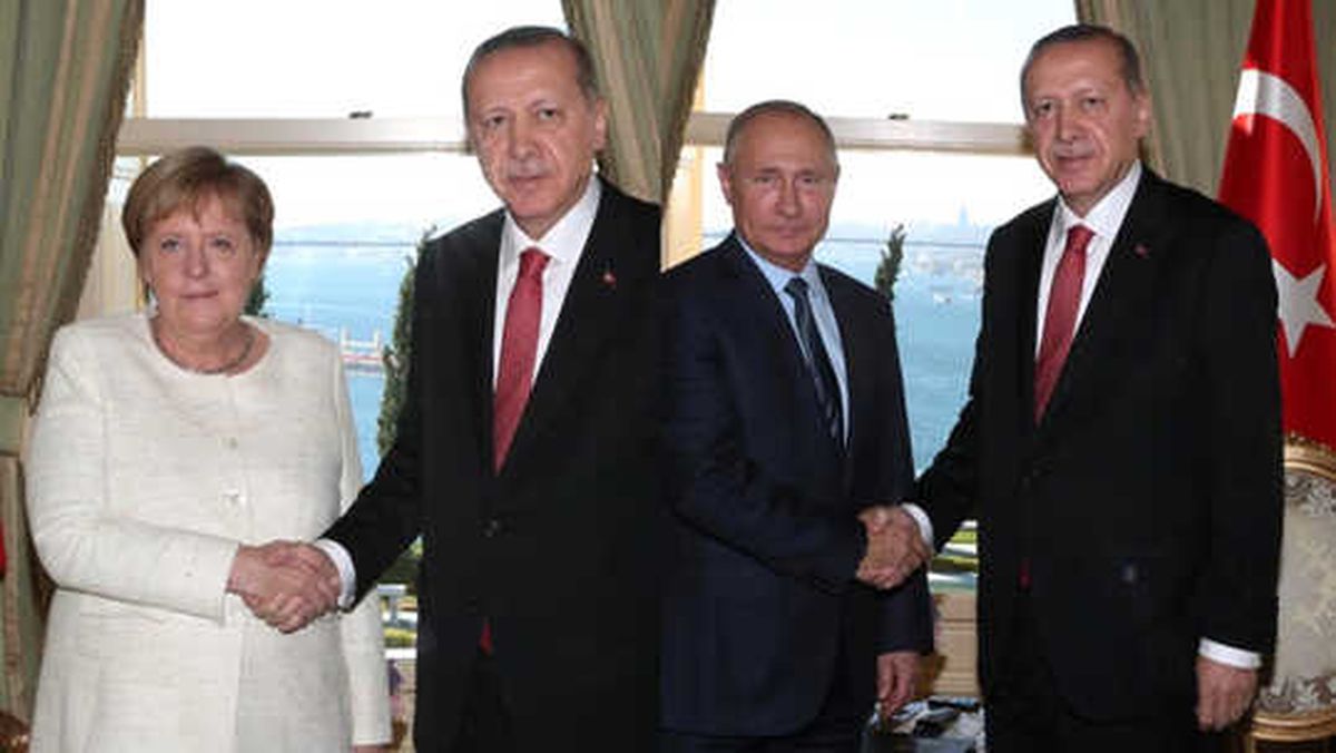 Dörtlü Zirve Öncesi Baş Başa Görüşme