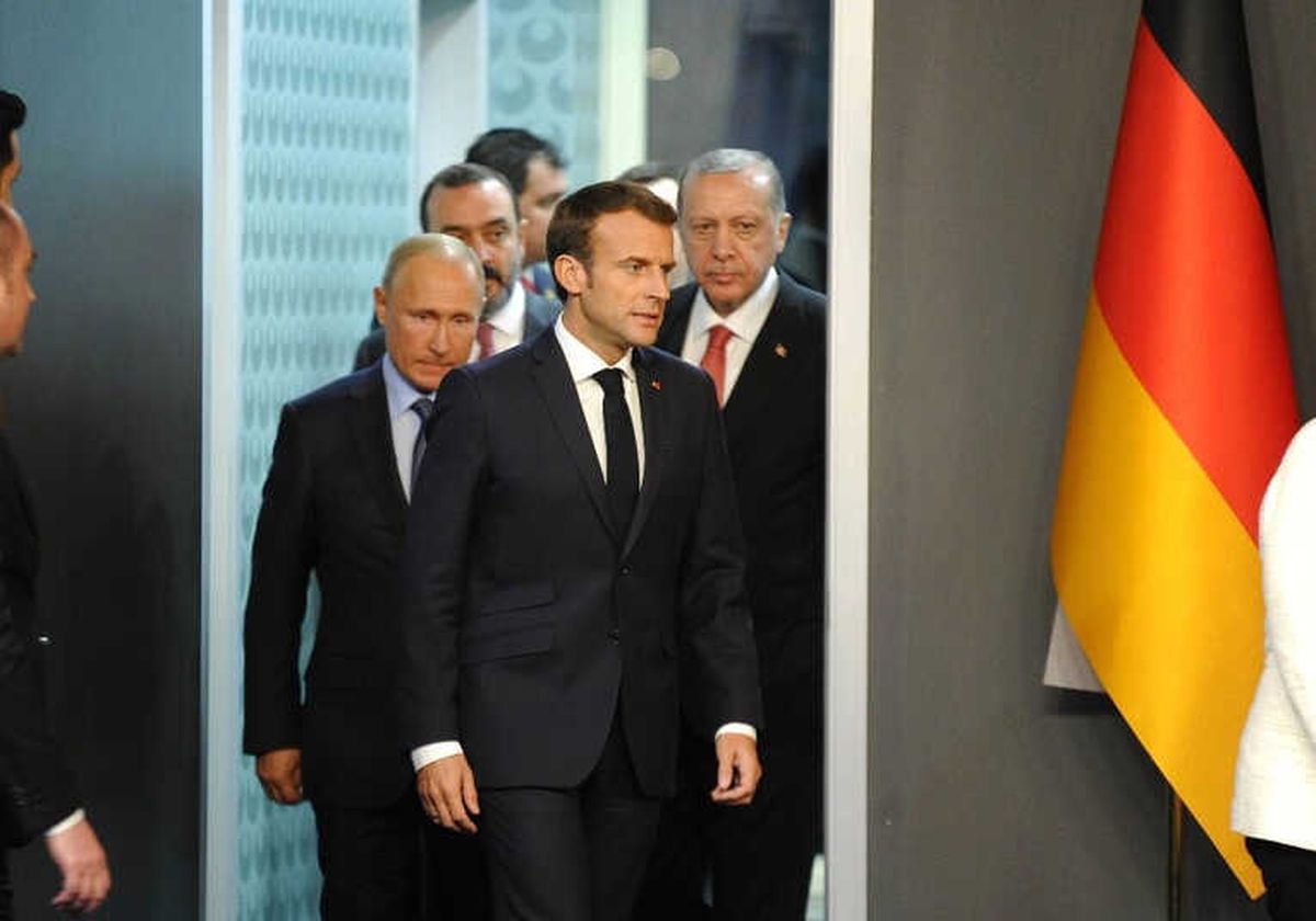 Fransa Cumhurbaşkanı Macron: "Rejimin Hamileriyle Birlikte İdlib\'e Yapacağı Askeri Harekat Kabul...