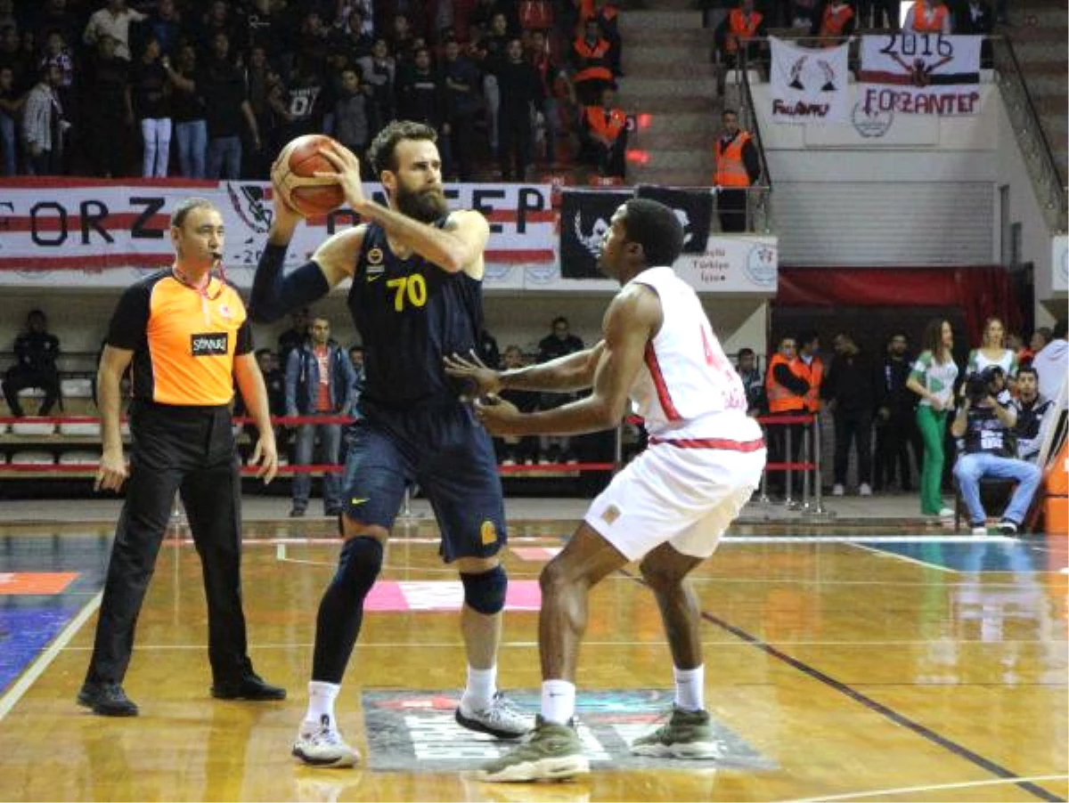 Gaziantep Basketbol - Fenerbahçe: 55-67