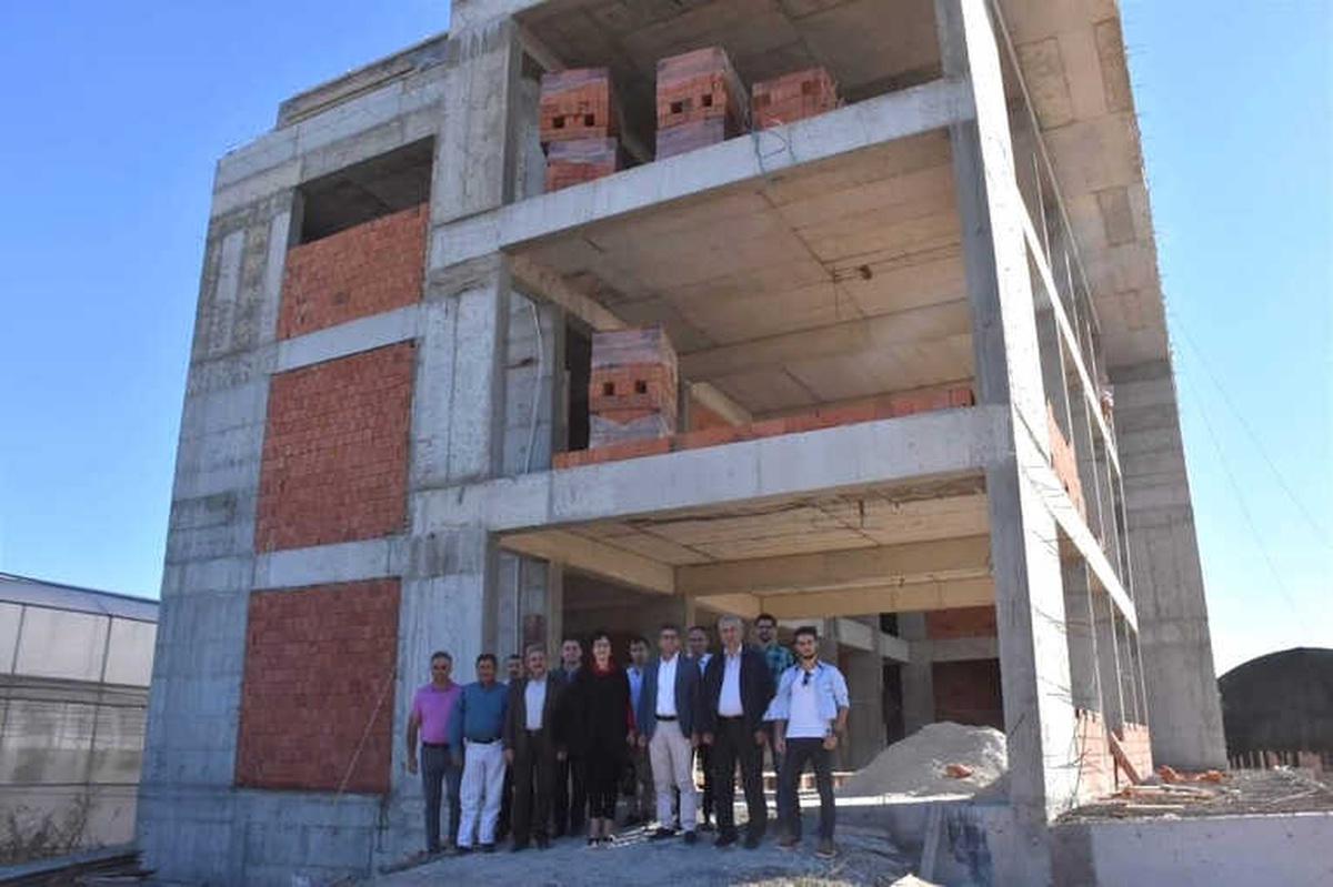 Kumluca Sgk Hizmet Binası 2019\'da Hizmete Girecek