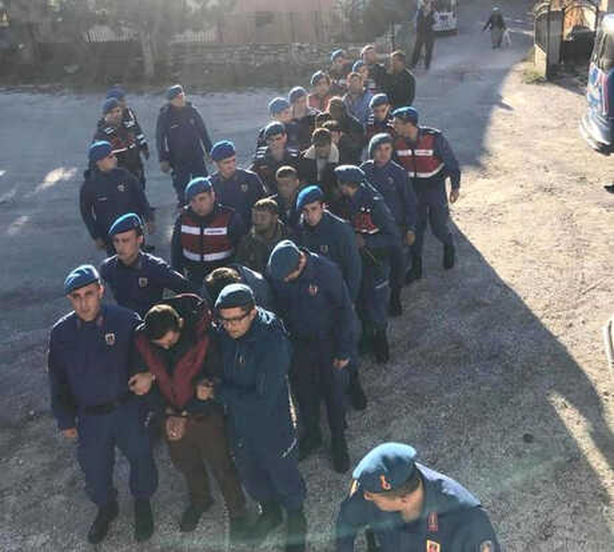 Kütahya Merkezli Uyuşturucu Operasyonunda 10 Tutuklama