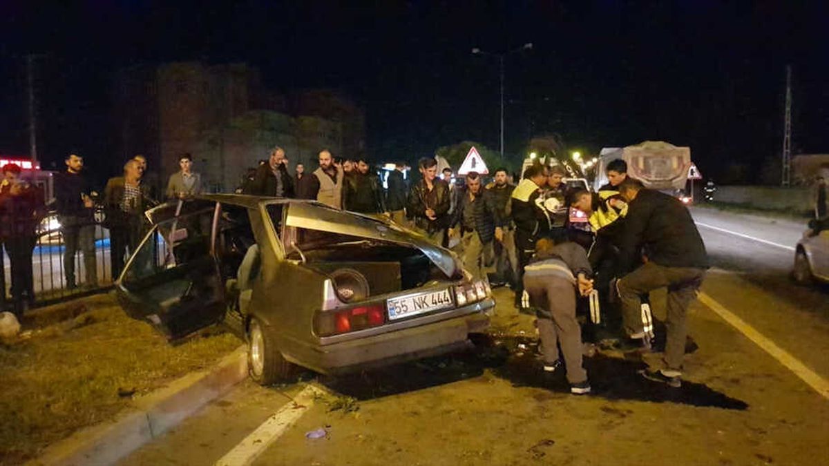 Samsun\'da Zincirleme Trafik Kazası: 6 Yaralı