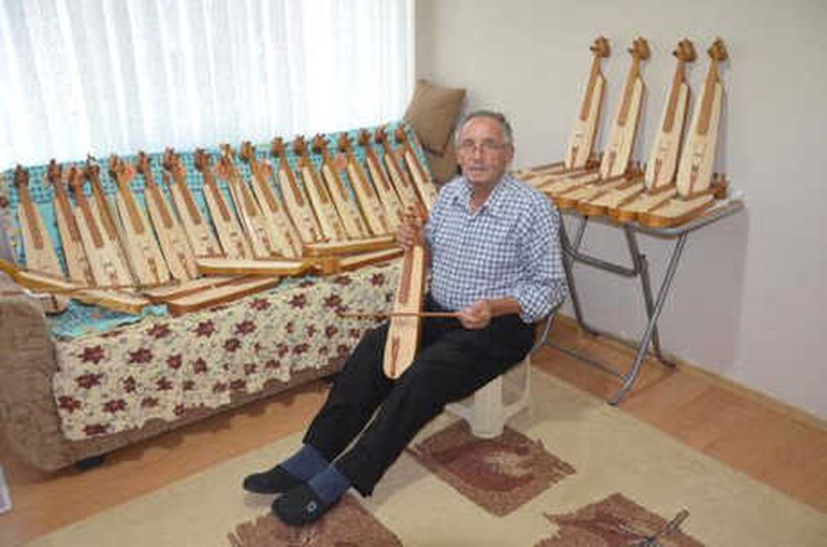 57 Yıldır Kemençe Yapıyor, Sadece Bir Parça Çalabiliyor