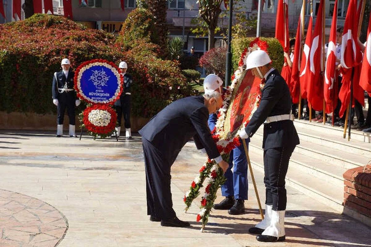 Aydın\'da, 29 Ekim Cumhuriyet Bayramı Kutlamaları Başladı
