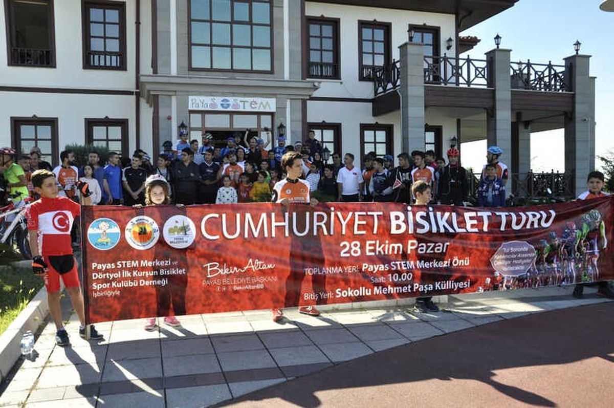 Hatay\'da Cumhuriyet Bisiklet Turu Düzenlendi