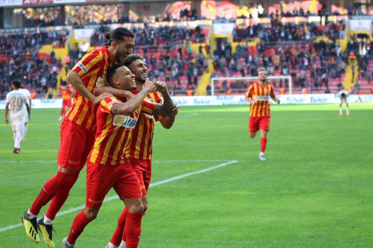 Kayserispor: 2 - Dg Sivasspor: 0