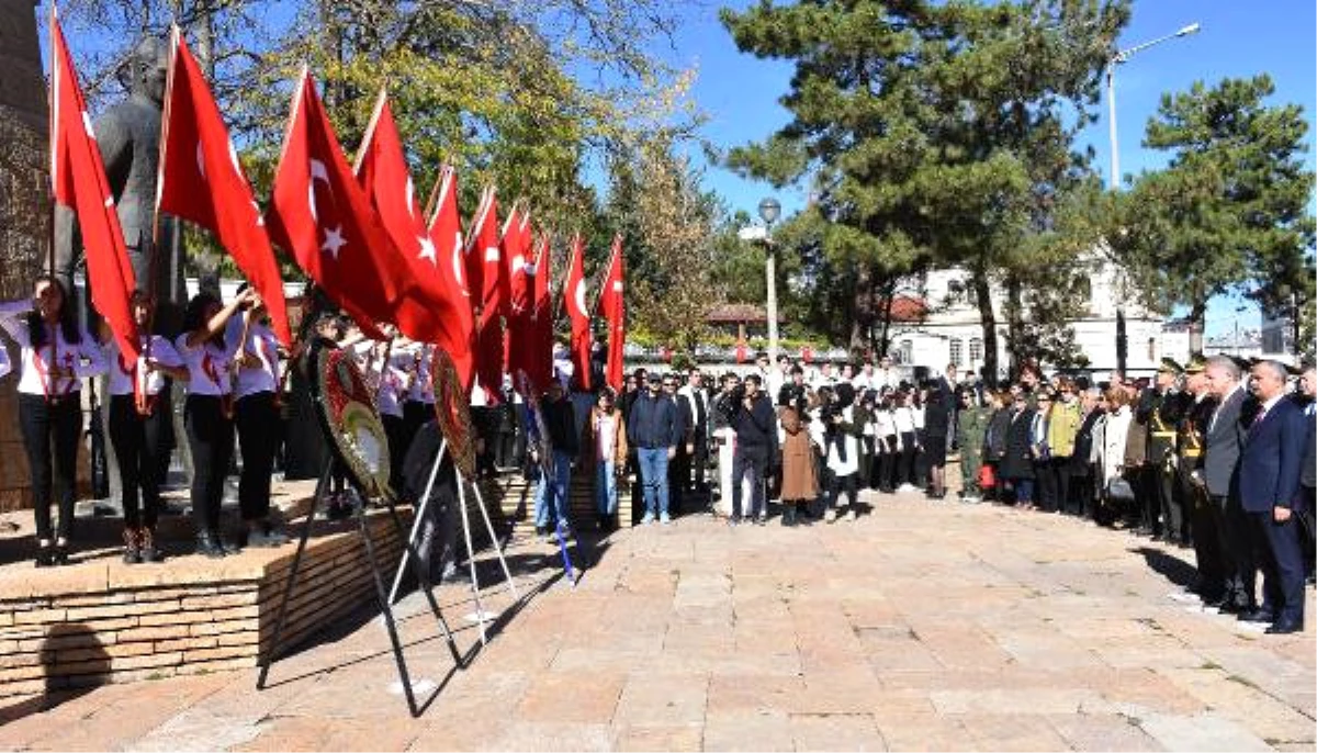 Sivas\'ta Cumhuriyet Bayramı Kapsamında Törenler Düzenlendi