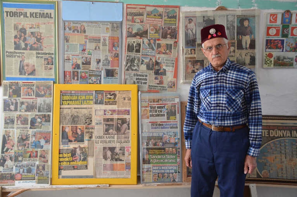 Tam 41 Yıldır Gazete Kupürü Topluyor
