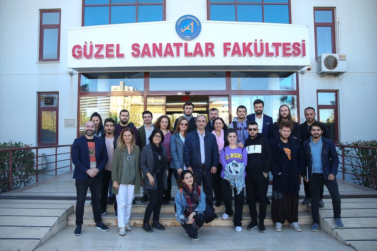 Tfsf Başkanı Özdemir, Aü Öğrencileriyle Buluştu