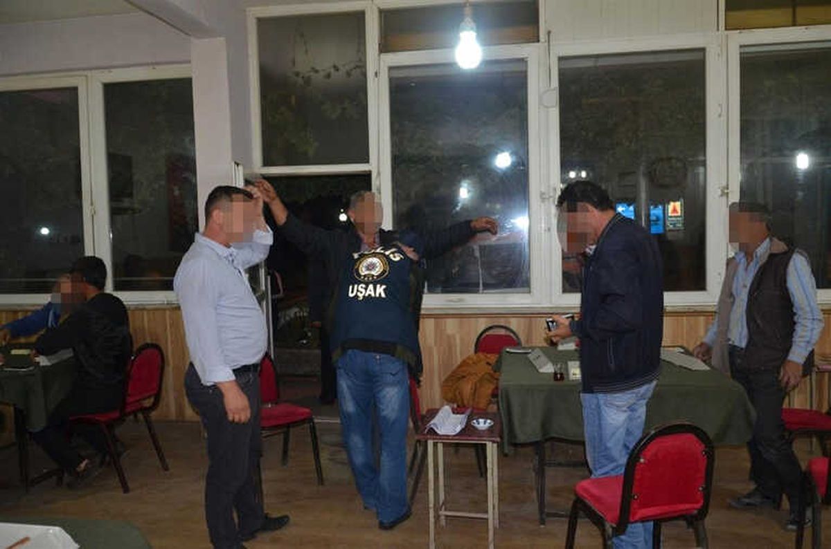 Uşak\'ta "Huzur 64" Uygulamaları Devam Ediyor