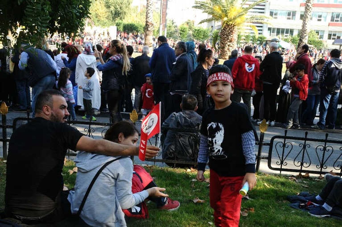 29 Ekim Cumhuriyet Bayramı Vatan Caddesi\'nde Coşkuyla Kutlandı