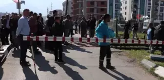 Bir Ayda İki Kişinin Can Verdiği Tren Yolunda Protesto