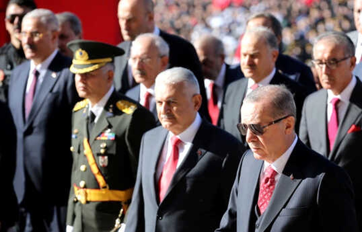 Cumhuriyet 95 Yaşında, İlk Tören Anıtkabir\'de Yapıldı