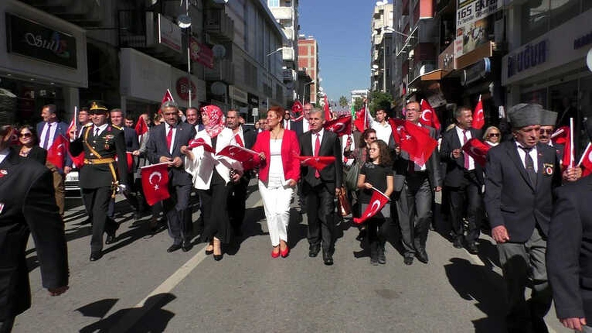 Cumhuriyetin İlanının 95. Yılı Nazilli\'de Coşkuyla Kutlandı