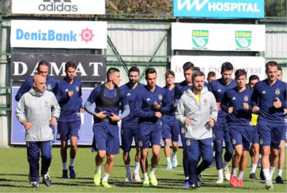 Fenerbahçe, Erwin Koeman Yönetiminde Çalıştı