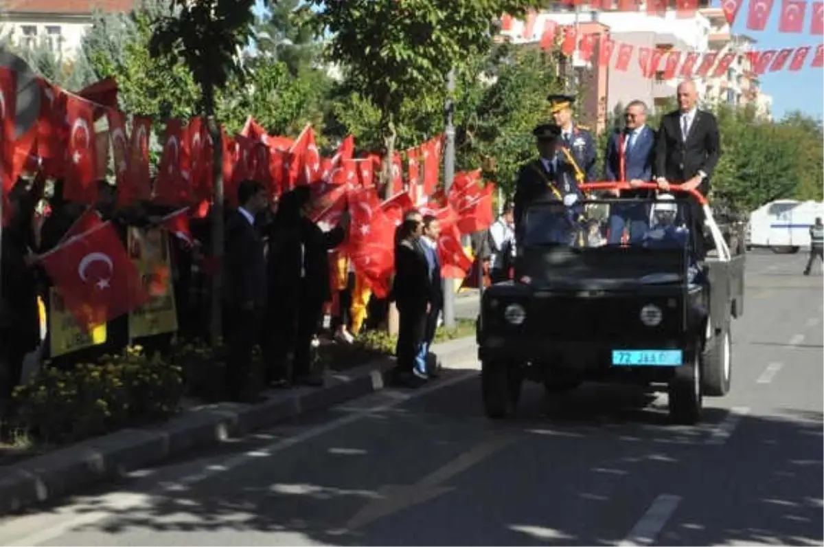 Güneydoğu Anadolu\'da Cumhuriyet Bayramı Coşkusu