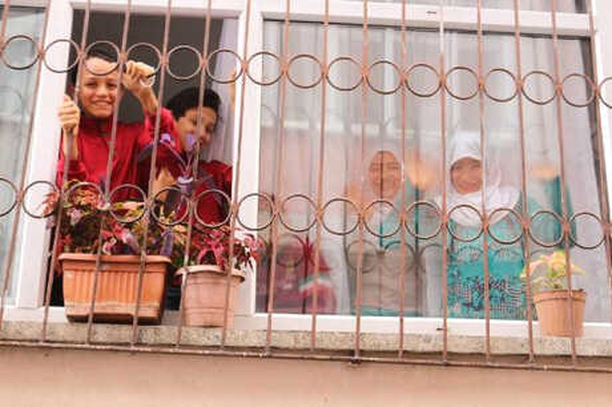 İç Savaştan Kaçan Suriyeli Aile, Dönüş Hayali Kuruyor