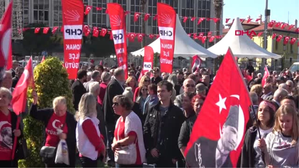İzmir\'de CHP\'den Alternatif Kutlama