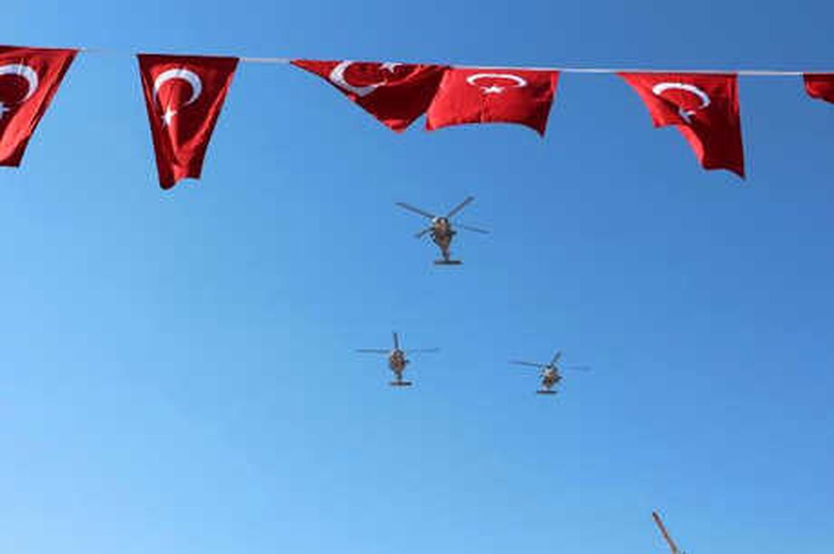 İzmit\'te 29 Ekim Coşkusu