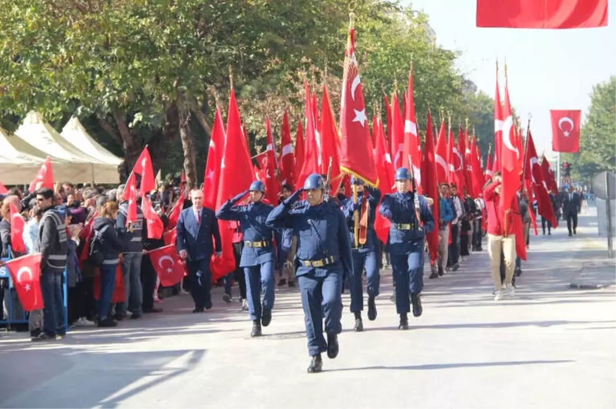 Konya\'da 29 Ekim Kutlamaları