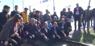 Manisa Hemzemin Geçitteki Ölümlü Kazalara Eylemli Tepki