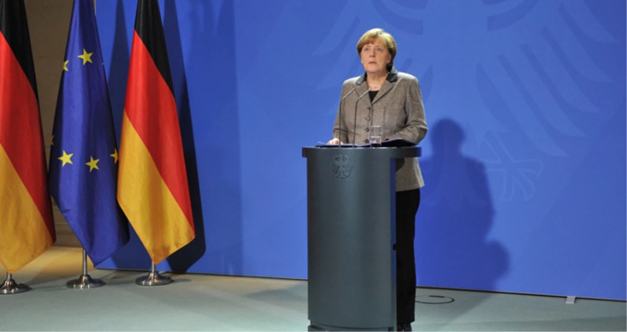 Almanya Lideri Merkel, Genel Başkanlığa ve Başbakanlığa Aday Olmayacağını Açıkladı