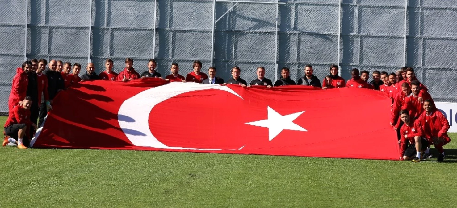 Tamer Tuna: "Gol Atamadığımız İçin Bedelini Ödüyoruz"