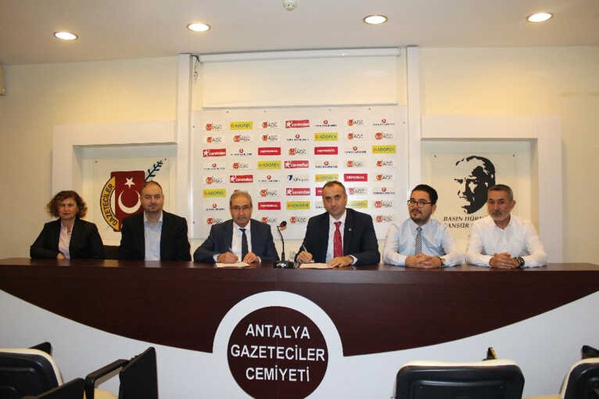 Antalya\'da Yeni Nesil Gazetecilik Eğitim ve İstihdam Programı Başlıyor