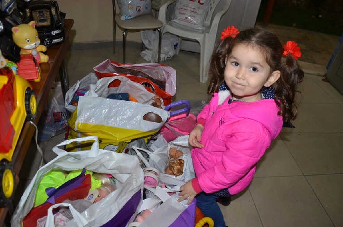 Bozuk Oyuncaklar Tamir Edilerek Çocukları Sevindirecekler