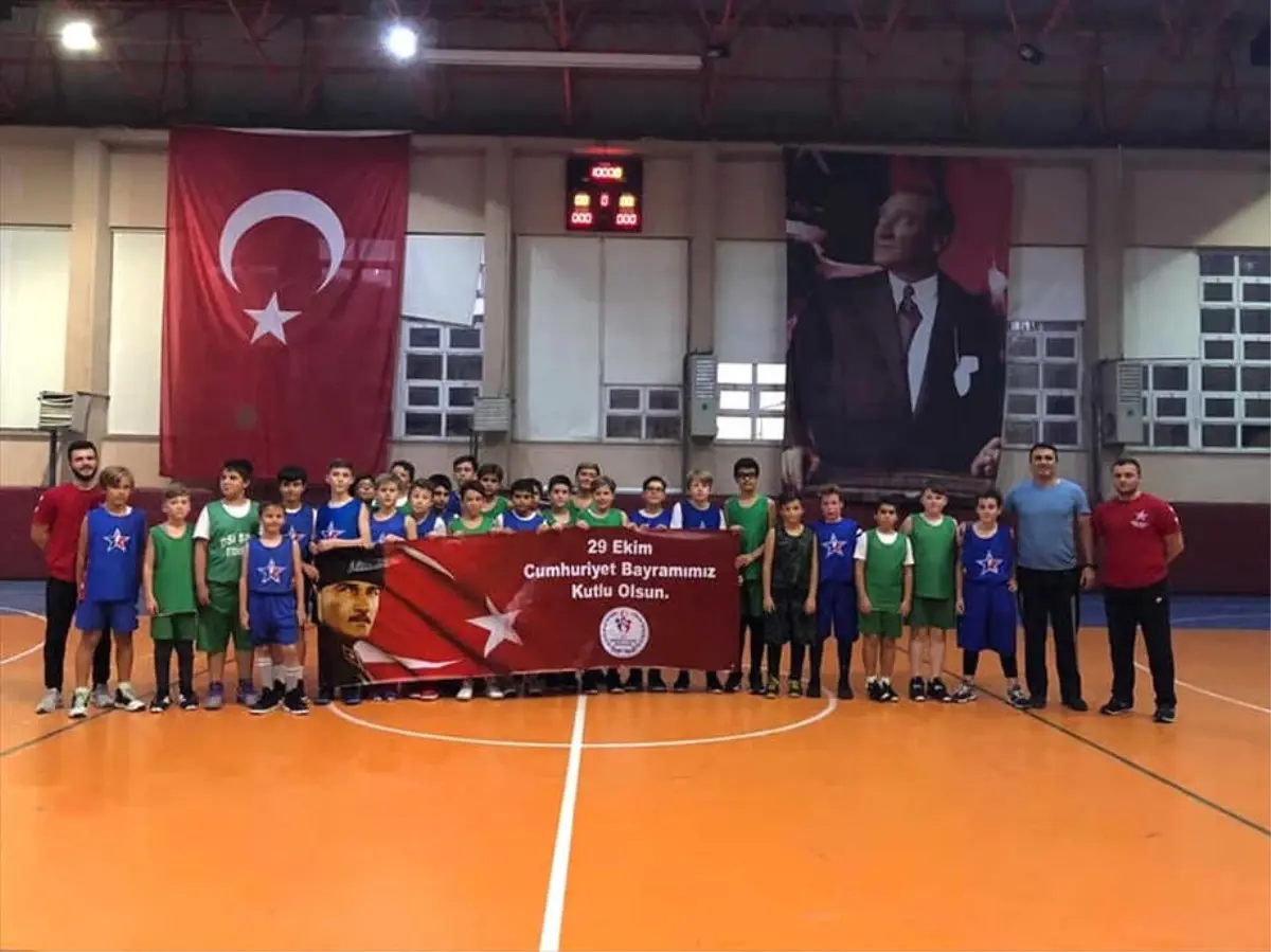 Edirne\'de Cumhuriyet Bayramı Spor Etkinlikleriyle Kutlandı