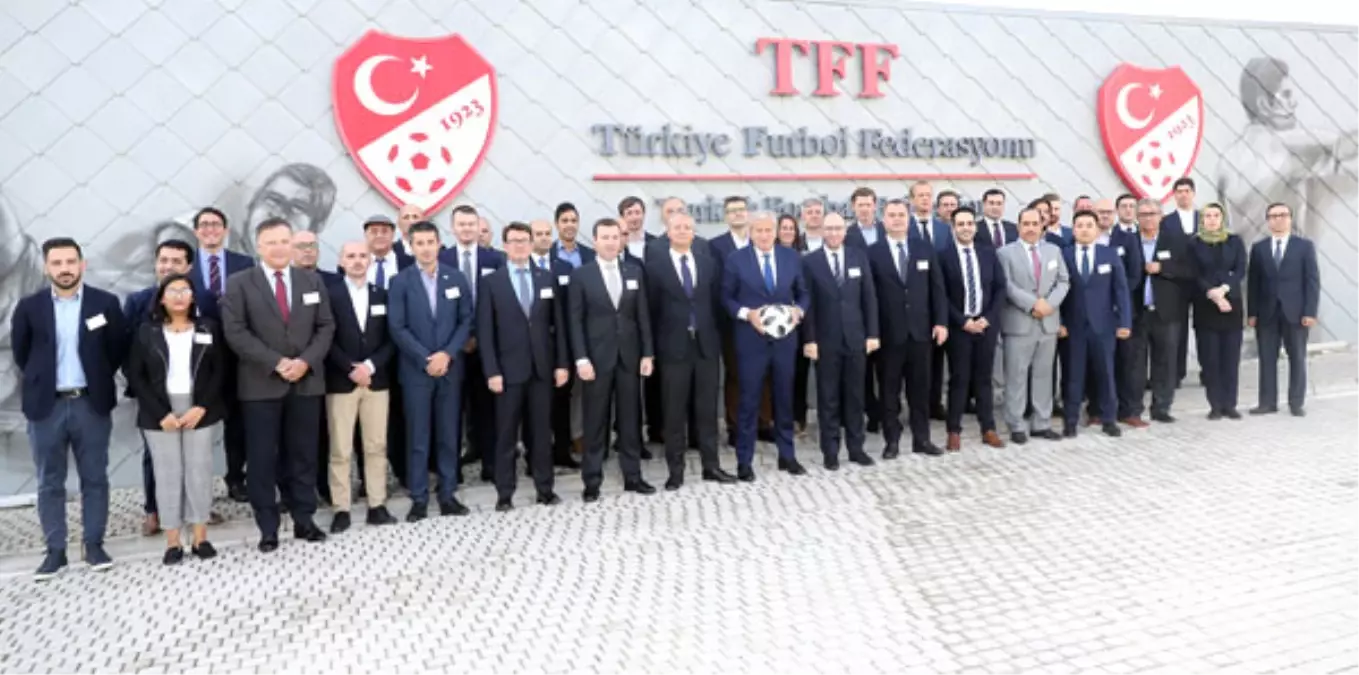 FIFA Tesis Altyapıları Semineri İstanbul\'da Başladı