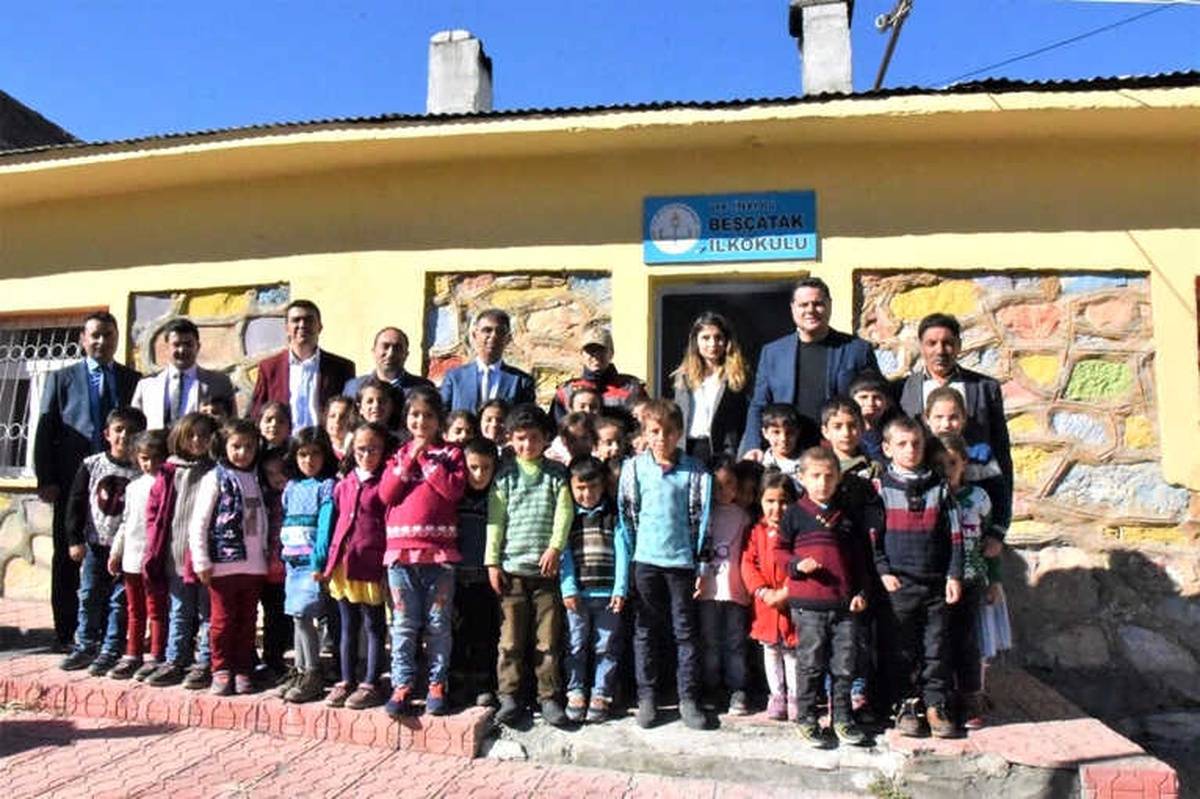 Kaymakam Öztürk\'ten Mahalle Ziyareti