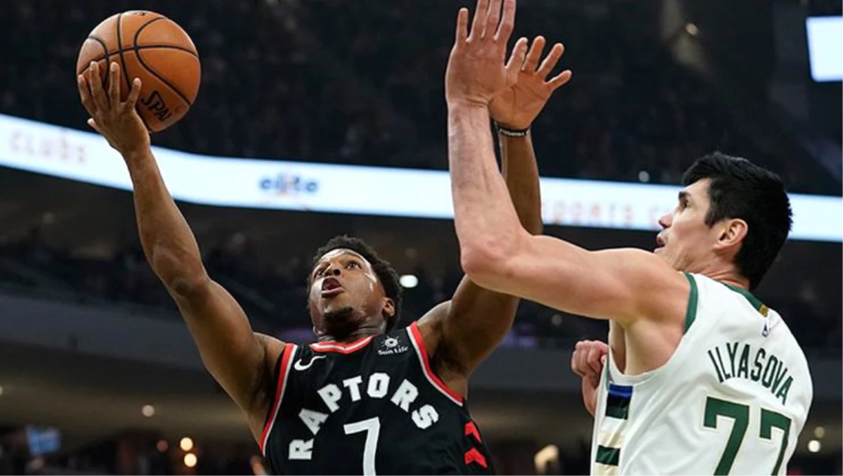 Milwaukee Bucks\'ın Toronto Raptors\'ı 124-109 Yendiği Karşılaşmada Ersan İlyasova, 19 Sayıyla Takımının En Skorer İsmi Oldu