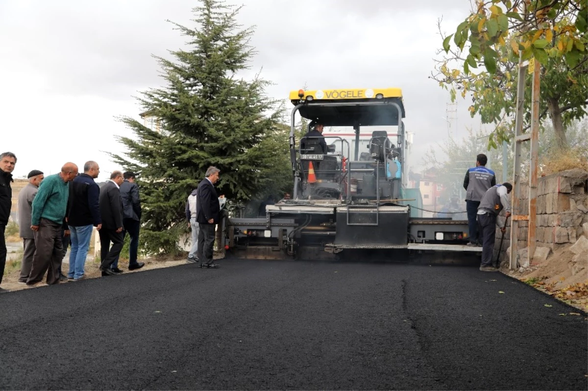 Reşadiye Mahallesine Asfalt ve Kilitli Parke